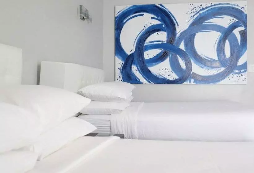 اتاق لوکس, Park Plaza Lodge