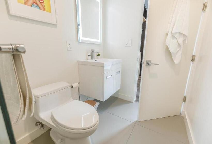 غرفة ديلوكس داخلية, Park Plaza Lodge