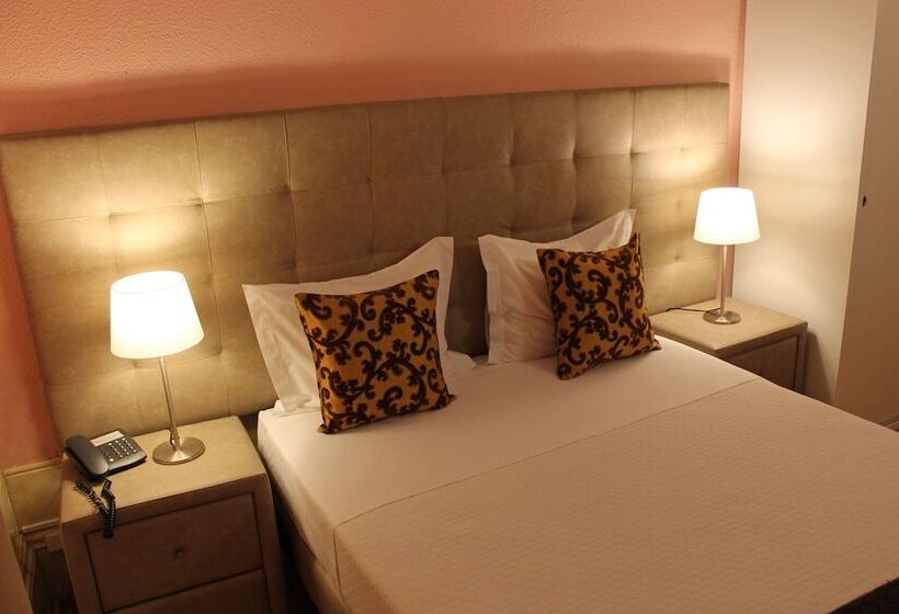 غرفة قياسية, Senhor De Matosinhos