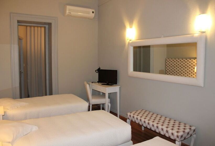 غرفة قياسية ثلاثية, Senhor De Matosinhos