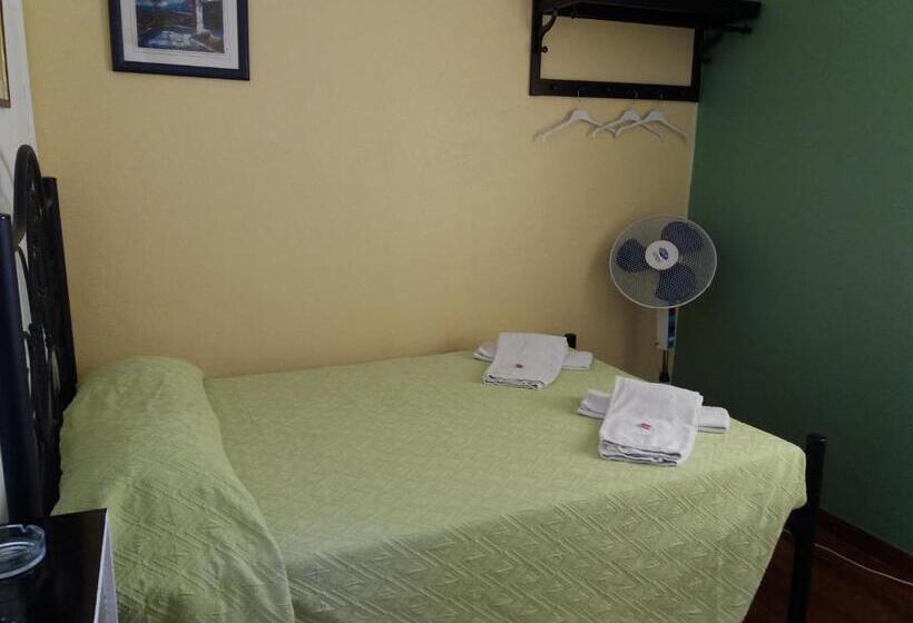 اتاق استاندارد با تخت دوبل, Pensao Residencial Flor Dos Cavaleiros