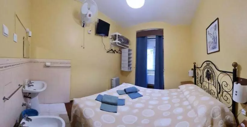 اتاق استاندارد با تخت دوبل, Pensao Residencial Flor Dos Cavaleiros