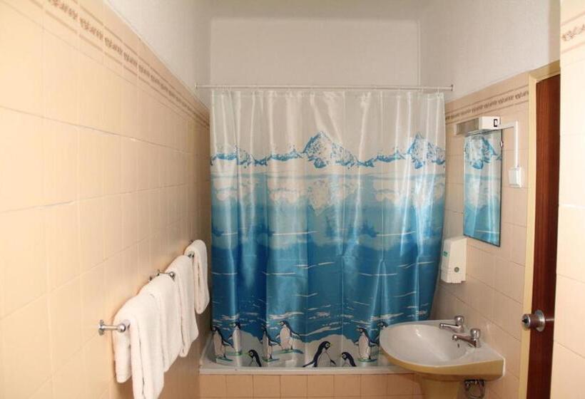 اتاق استاندارد, Pensao Residencial Flor Dos Cavaleiros