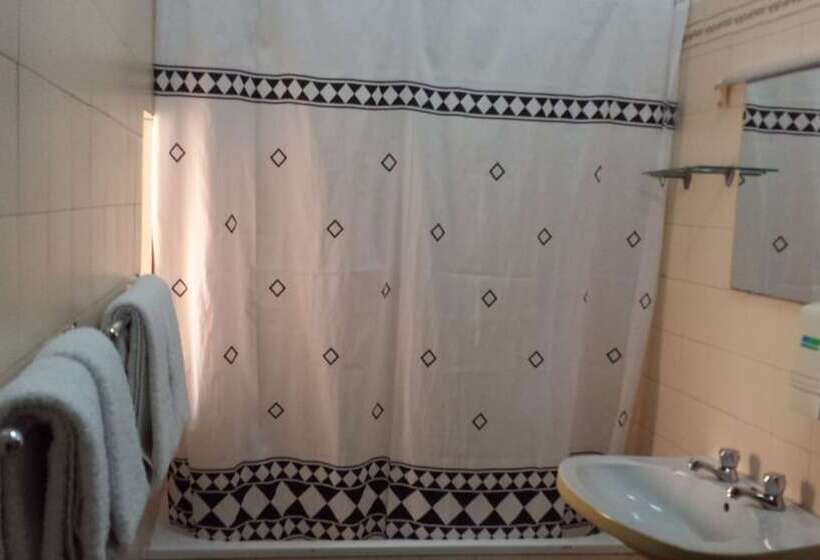 اتاق استاندارد, Pensao Residencial Flor Dos Cavaleiros