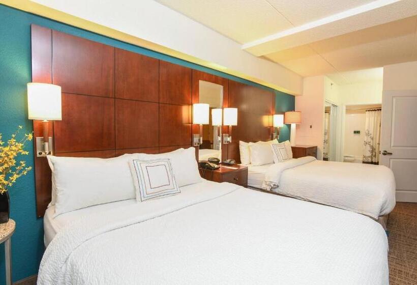 جناح, Residence Inn Cincinnati North West Chester