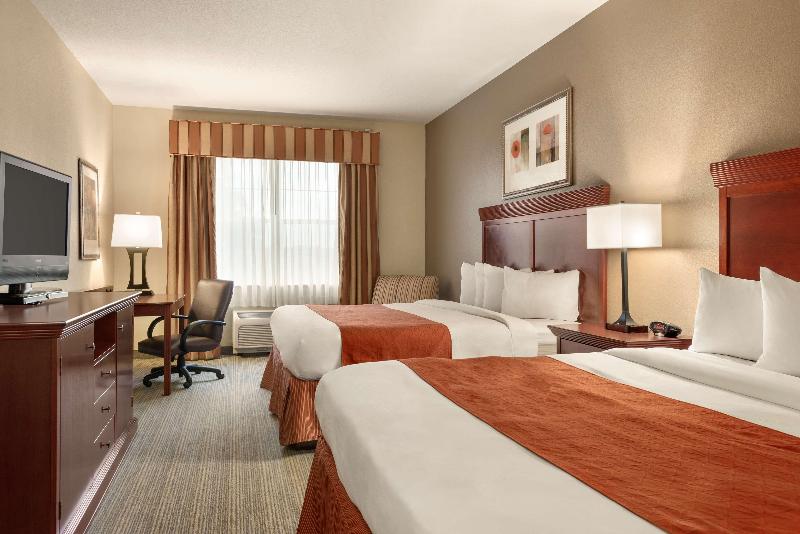 Standard Szoba King Size Bed, Seffner Inn And Suites