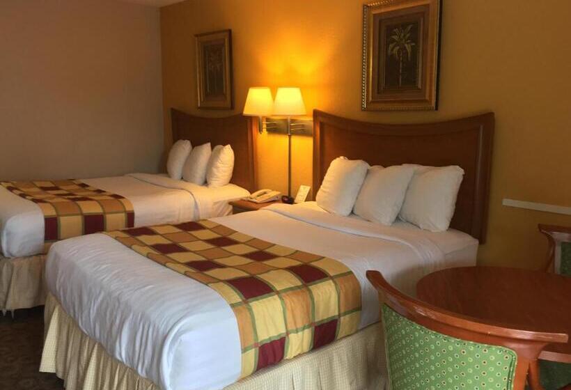 ２ダブルベッドのスタンダードルーム, Budget Inn Sanford International Airport
