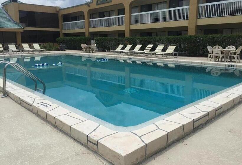 اتاق استاندارد یک نفره, Budget Inn Sanford International Airport