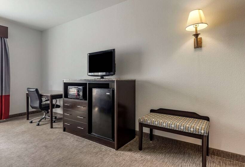 2ダブルベッドのスタンダードルーム, Comfort Inn & Suites Gatesville Near Fort Cavazos