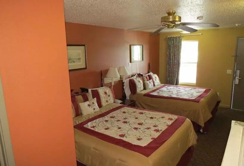 Standard-huone 2 Parivuodetta, First Western Inn Caseyville