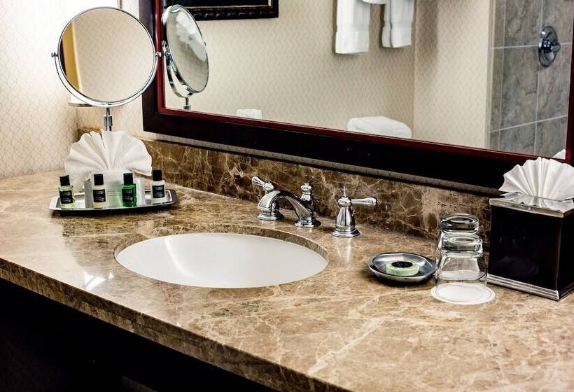 غرفة تنفيذية, Overton Hotel And Conference Center