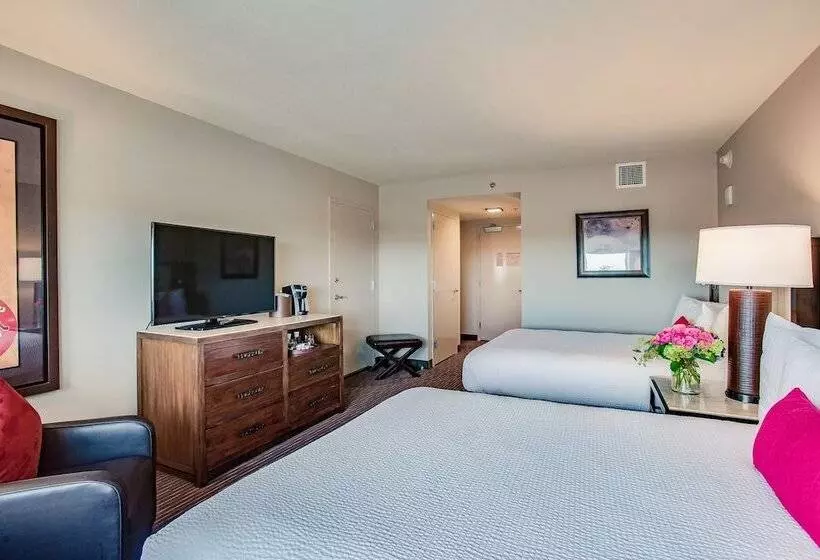 Executive-huone, Overton Hotel And Conference Center