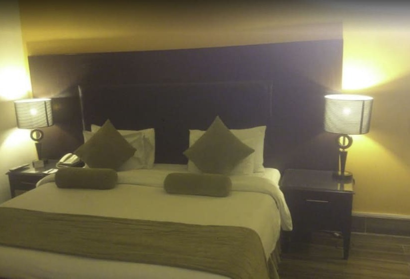 اتاق استاندارد یک نفره, Smart