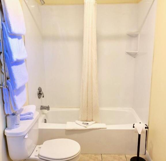 スタンダードルーム, Lyn Aire Motel