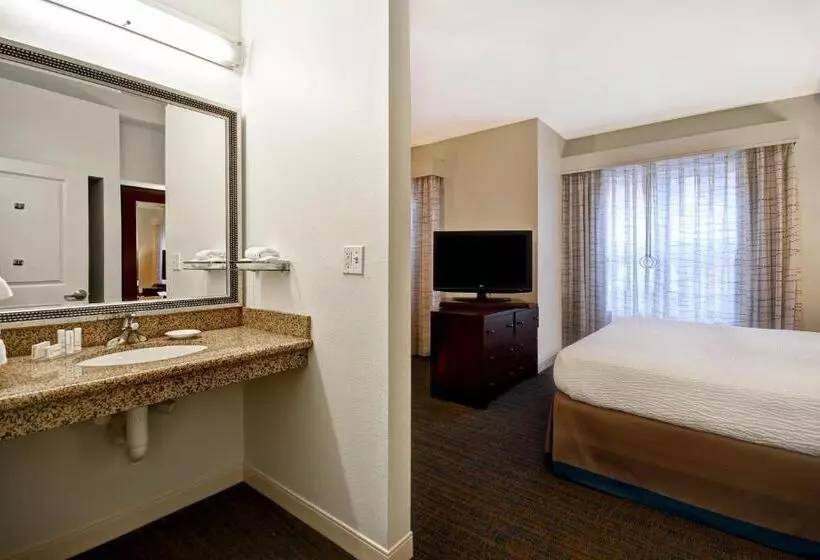 キングサイドベッドのスタンダードワンルーム, Residence Inn By Marriott Stillwater