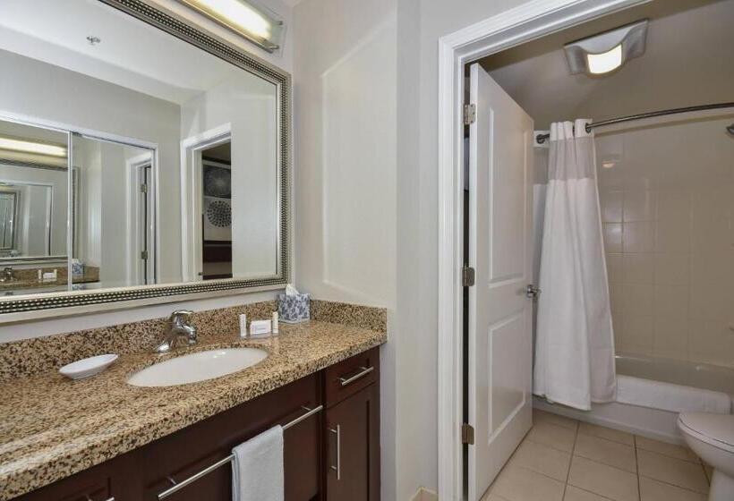 キングサイズベッドのスイートルーム, Residence Inn Charlotte Concord