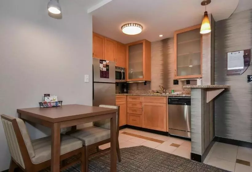 Sviitti King-vuode, Residence Inn Charlotte Concord