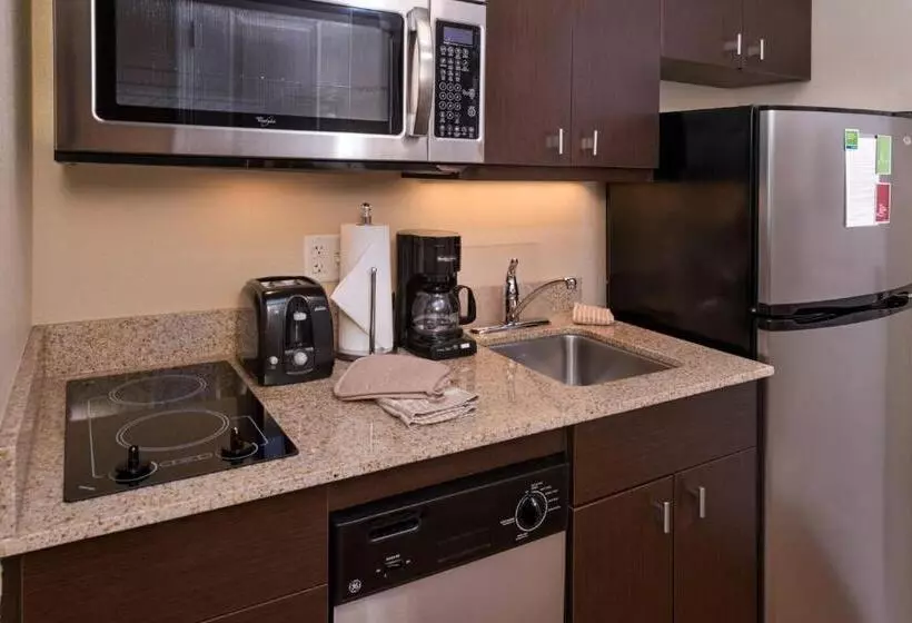 スタンダードスタジオ, Towneplace Suites Huntington