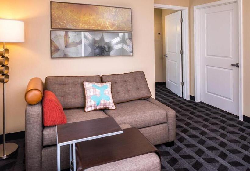 Люкс, Towneplace Suites Huntington