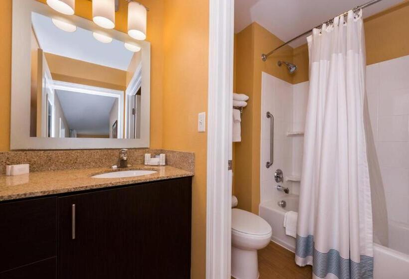 Люкс 2 Спальни, Towneplace Suites Huntington