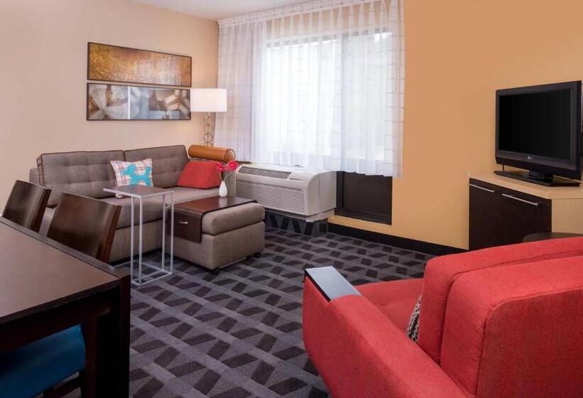 Люкс 2 Спальни, Towneplace Suites Huntington
