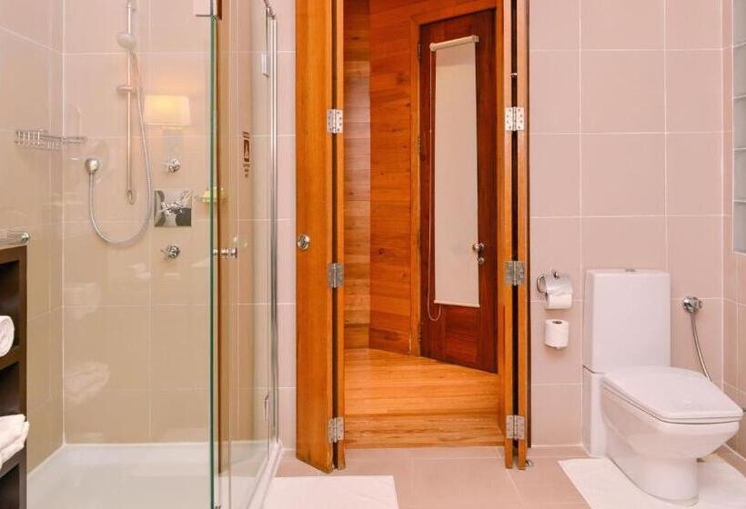 单卧高级别墅, Adaaran Prestige Water Villas   With Dine Around Premium All Inclusive   24 Hours