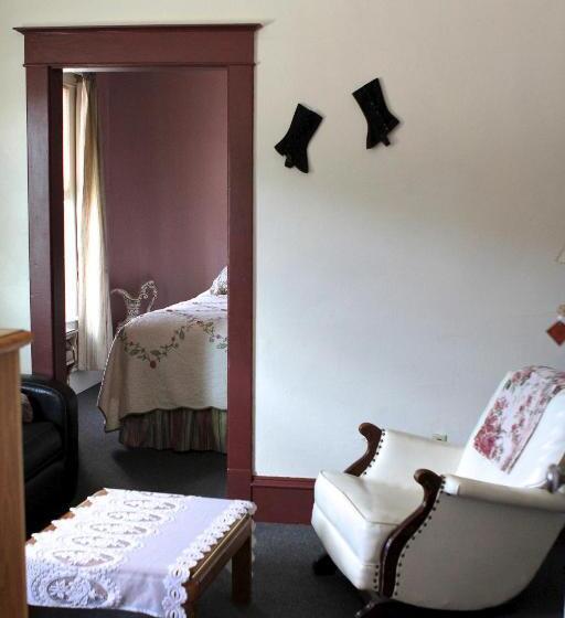 جناح ديلوكس, Historic Hotel Greybull