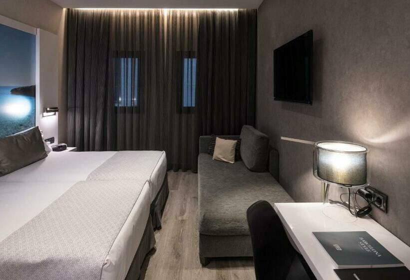 Номер Стандарт, Catalonia Gran Via Bcn