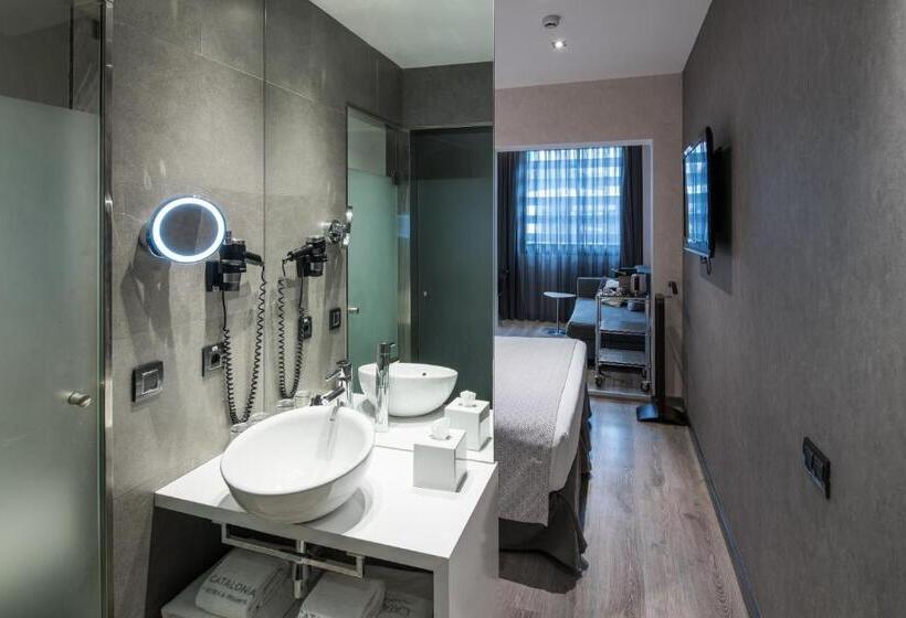 Полулюкс, Catalonia Gran Via Bcn