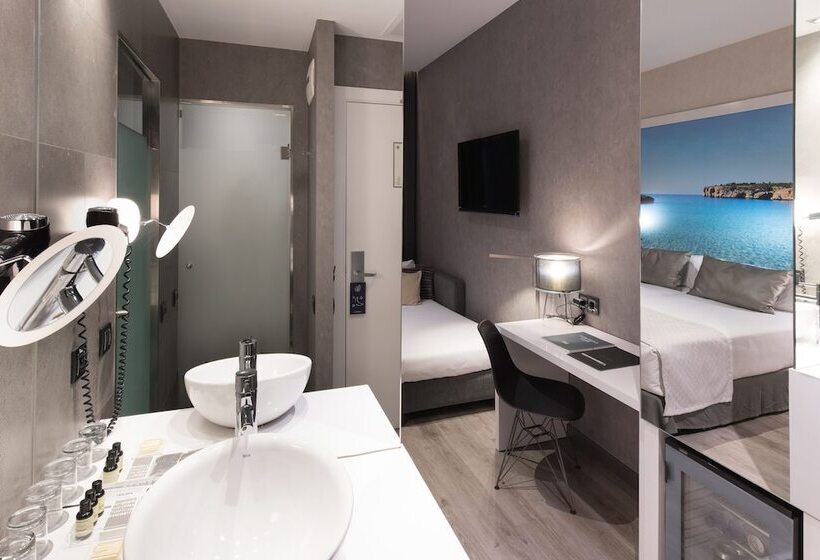 Номер Стандарт Трехместный, Catalonia Gran Via Bcn