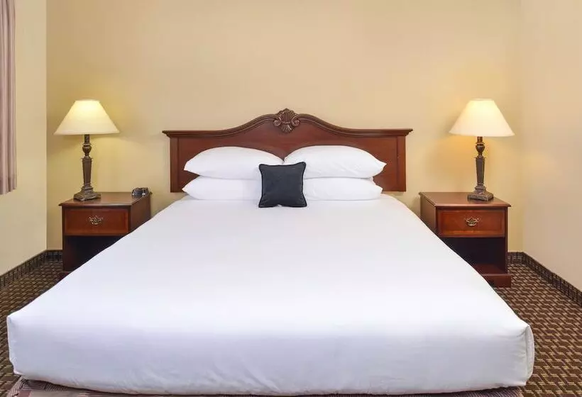 身障者適用スイートルーム, Comfort Inn & Suites Susanville
