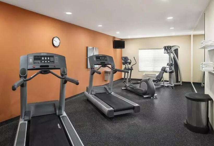 キングサイズベッドのスイートルーム, Country Inn & Suites By Radisson St. Peters Mo