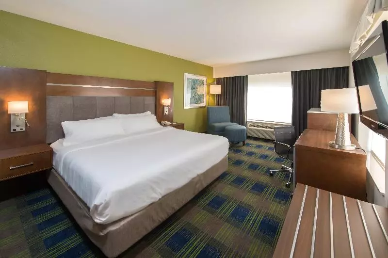 Standard-invahuone King-vuode, Holiday Inn Express Hotel & Suites Clifton Park, An Ihg