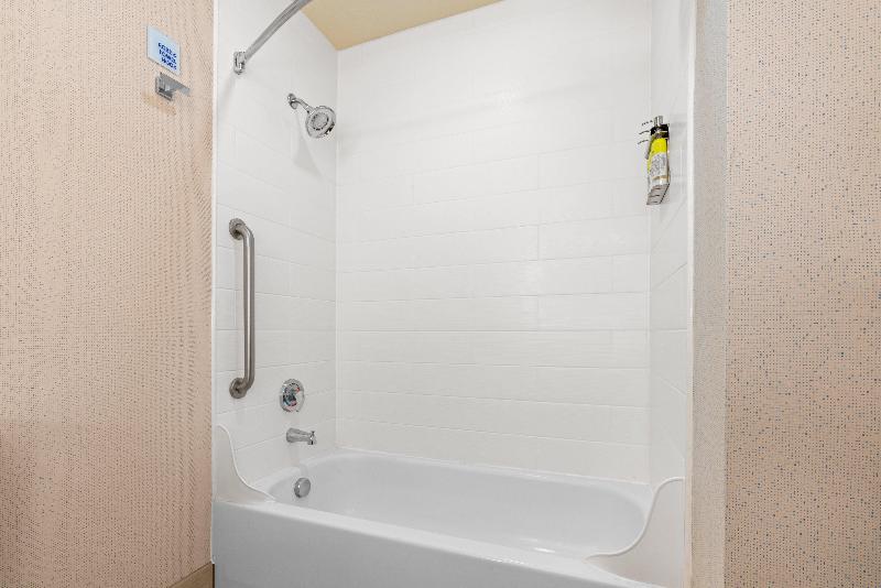 غرفة قياسية سرير كينج, Holiday Inn Express & Suites Klamath Falls Central, An Ihg