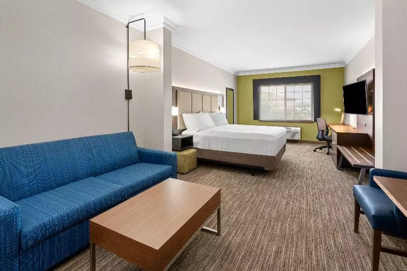 سوئیت با تخت بزرگ, Holiday Inn Express & Suites Klamath Falls Central, An Ihg