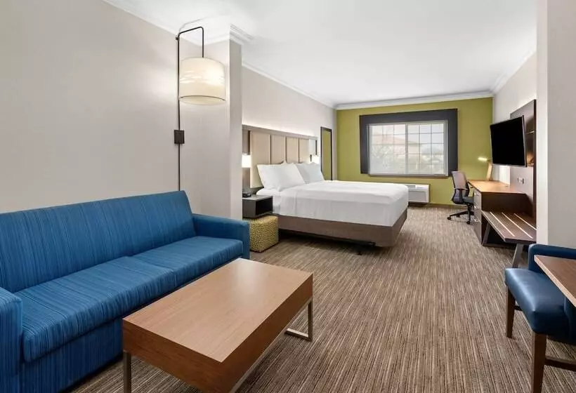 سوئیت برای معلولان, Holiday Inn Express & Suites Klamath Falls Central, An Ihg