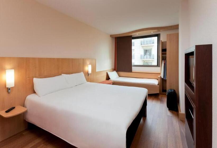 Номер Стандарт, Ibis Barcelona Centro