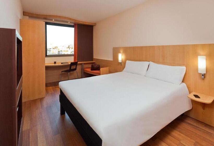 Номер Стандарт, Ibis Barcelona Centro