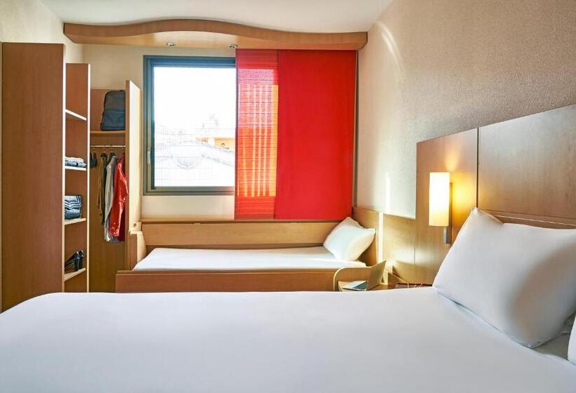 Номер Стандарт, Ibis Barcelona Centro