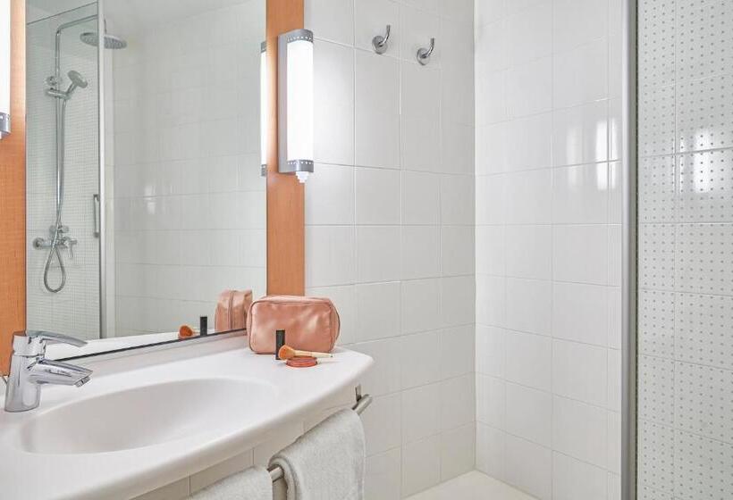 Номер Стандарт, Ibis Barcelona Centro