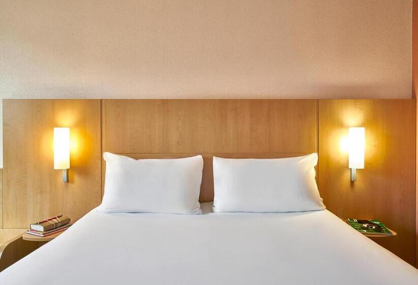 Номер Стандарт, Ibis Barcelona Centro