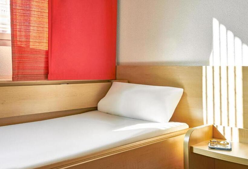 Номер Стандарт, Ibis Barcelona Centro