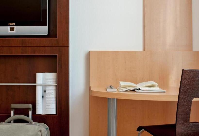 Номер Стандарт, Ibis Barcelona Centro