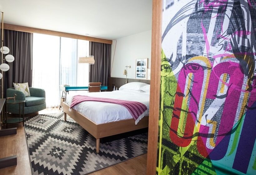 غرفة قياسية, Indigo El Paso Downtown, An Ihg