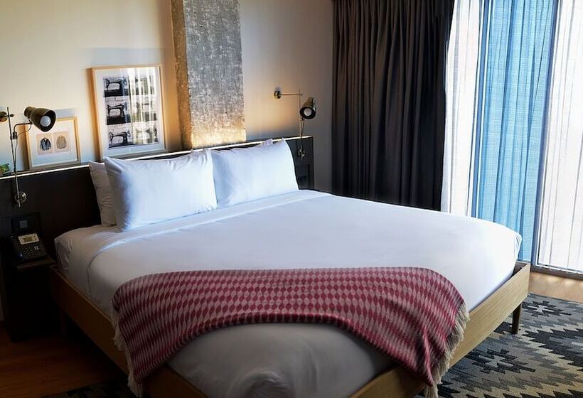 غرفة قياسية, Indigo El Paso Downtown, An Ihg