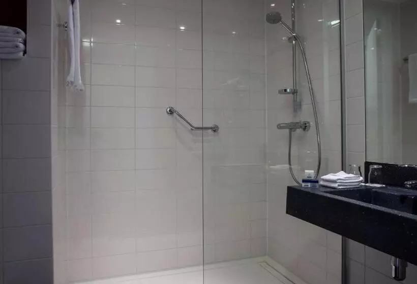 اتاق خانوادگی, Park Inn By Radisson Amsterdam Airport Schiphol