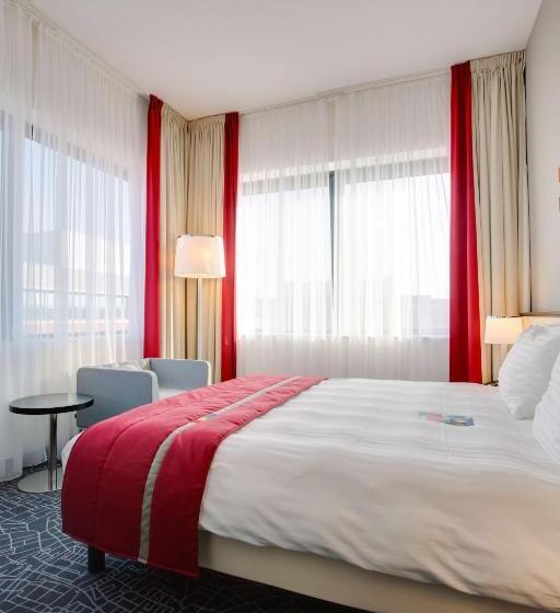 Номер Superior с Видом, Park Inn By Radisson Amsterdam Airport Schiphol