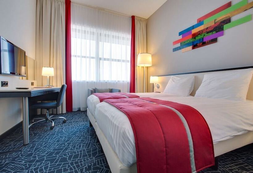Номер Стандарт, Park Inn By Radisson Amsterdam Airport Schiphol