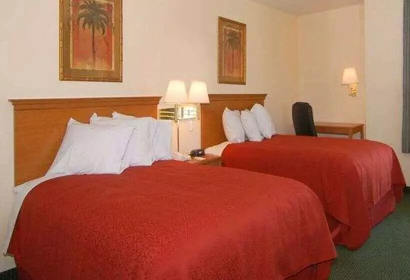 ２ダブルベッドのスタンダードルーム, Quality Inn Gainesville I 75