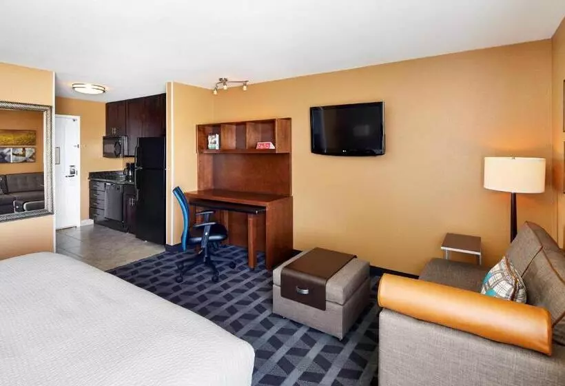 キングサイドベッドのスタンダードワンルーム, Towneplace Suites By Marriott Midland